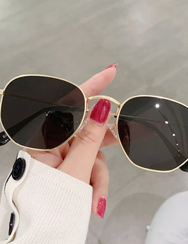 Fashionable Big Frame Sunglasses for Men and Women UV400