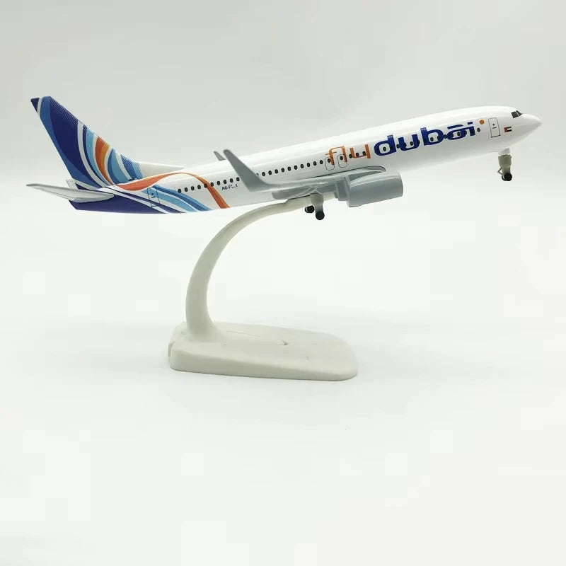 20CM FlyDubai Boeing 737 Aircraft Model