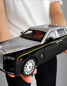 1:18 Rolls Royce Phantom Alloy Diecast Model Car Metal Large Games For Mother Birthday Gifts Boy Collection Hobby