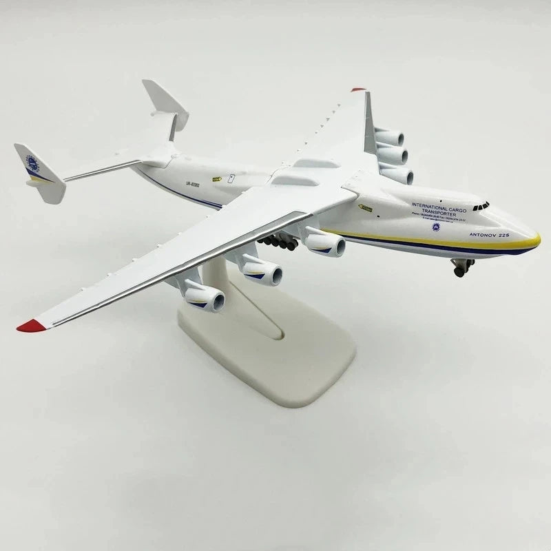 20CM Antonov AN-225 Mriya Diecast Aircraft Model