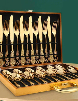 Golden Stainless Steel Cutlery Set Royal European Spoon Fork Complete Tableware Retro Design Dishwasher Safe Elegant Flatware