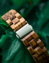 INS Style Ladies Watch in Quartz Wristwatches Auto Date Display Wooden Strap