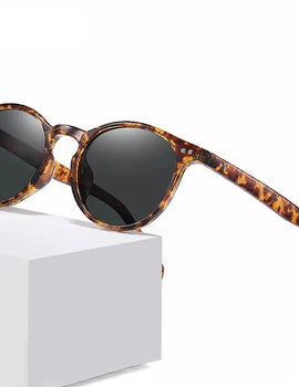 Vintage Women Sunglasses TR90 polarized sunglasses Women Driving Classic sunglasses