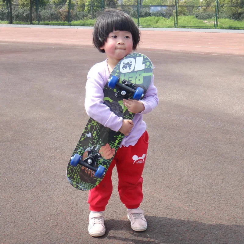 60CM Skateboard Beginner Cartoon Skateboard Maple Wood Deck Skate Board Outdoor Long Board Double Rocker Skateboard