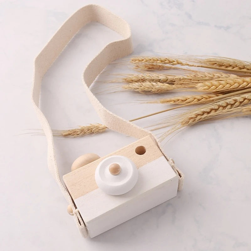 Wooden Fashion Camera Baby Toys Pendant Wooden Pattern Presents Nursing Gift Outdoor Toy Baby's Room Wooden Decoration