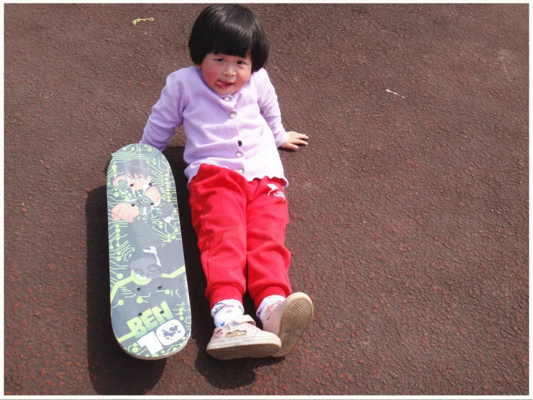 Cartoon Four-wheel Skateboard  Beginner Skateboards Maple Wood Deck Skate Board Outdoor Double Rocker Skateboard