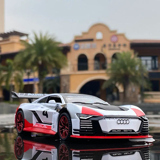 1:32 Audi GT Alloy Sports Racing Car Model Diecast & Toy Vehicle Metal Car Model Sound and Light Simulation Collection Gift