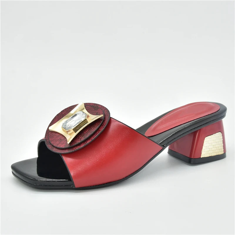 African Shoe Decorated with Rhinestone Luxury 2025 Rhinestone Wedding Party Shoes Nigerian Women Sandals High Quality