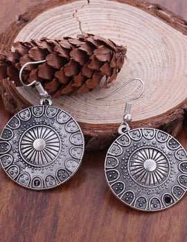 Statement Bohemian Vintage Ethnic Big Round Drop Earring Long Carved Flowers Drop Earrings For Women