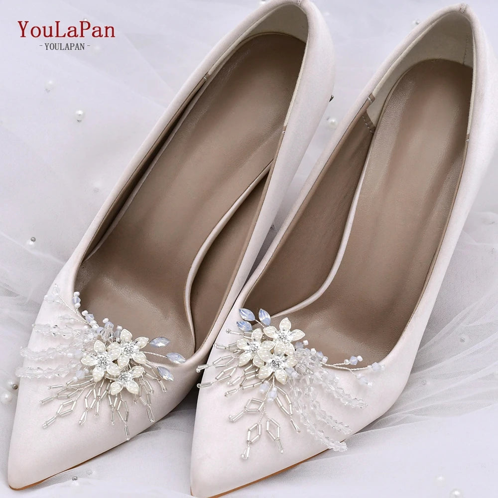 2 Pieces of Ladies Crystal Shoe Clip Alloy Flower Charm Metal Shoe Clip Bridal Shoes Rhinestone Accessories