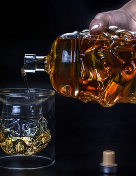 750ml Wine Glass Set Storm Trooper Helmet Whiskey Decanter White Soldier Liquor Bottle Wine Glass Accessories Creative Men Gift