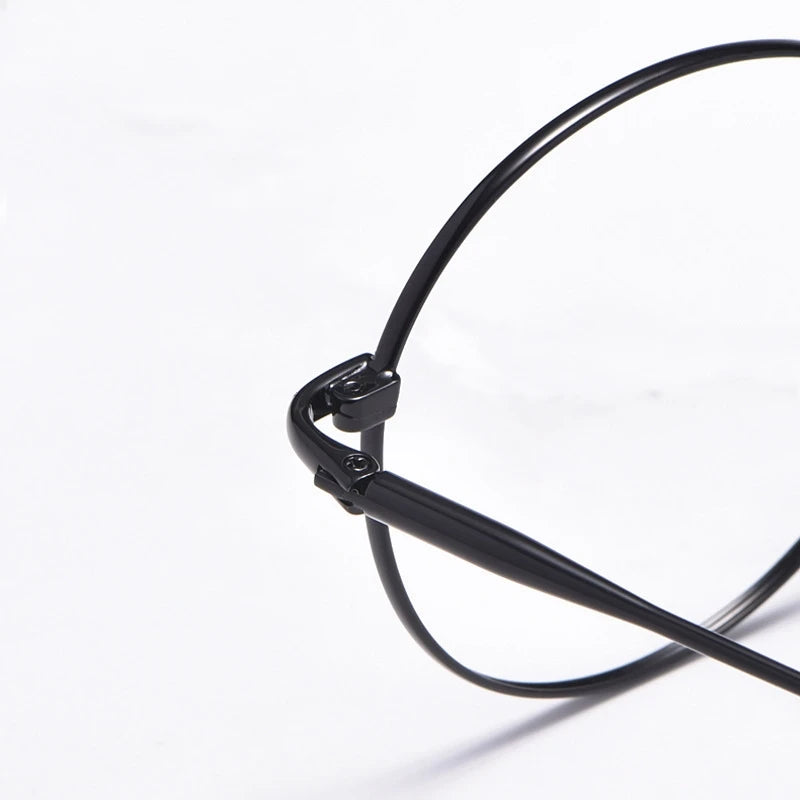 Super Light Fashion Pure Titanium Eyeglasses Frame Men And Women Round Retro Optical Prescription Glasses Frame 3216