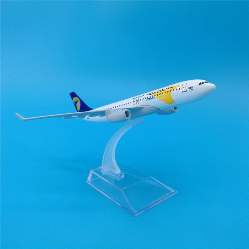 16CM MONGOLIAN Airlines Boeing 767 Aircraft Model