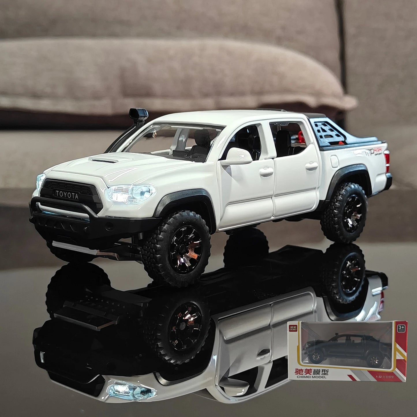 1:32 Toyota Tacoma TRO Off Road Pickup Truck Alloy Diecast Model Outdoor Collection Ornaments High Simulation Collection Present