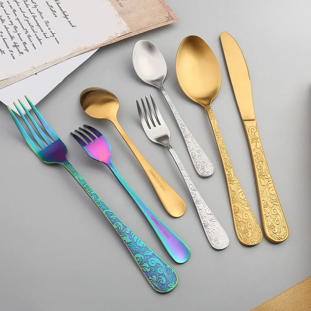 24pcs Golden Spoon Knife Fork Set Luxury Stainless Steel Tableware Set High-end Retro Complete Cutlery for 6 People Home Decor