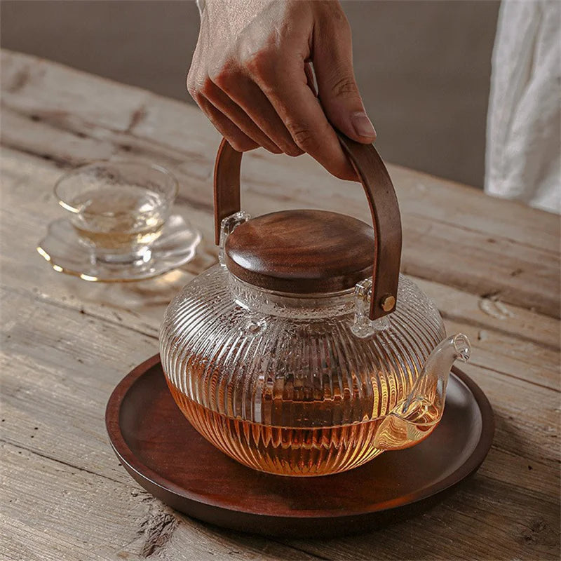800ml Vertical Stripes Glass Teapot with Wooden Beam Handle and Tea Infuser