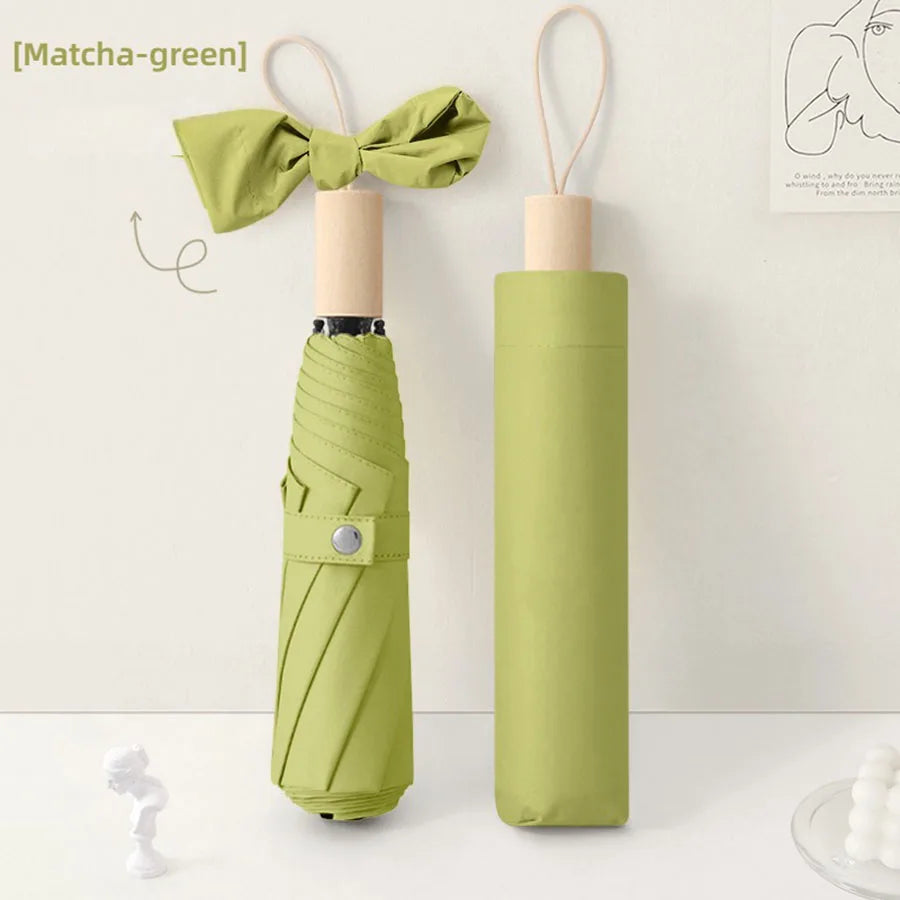 A wooden handle travel camping outdoor sunshade umbrella with high aesthetic value, French retro style umbrella