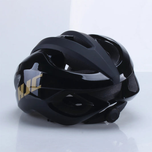 Ultra Light Cycling Helmet Matte Finish Road And Mountain Bike Safety Helmet