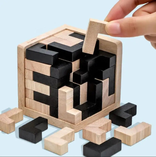 Wooden Interlocking Cube Brain Teaser Puzzle