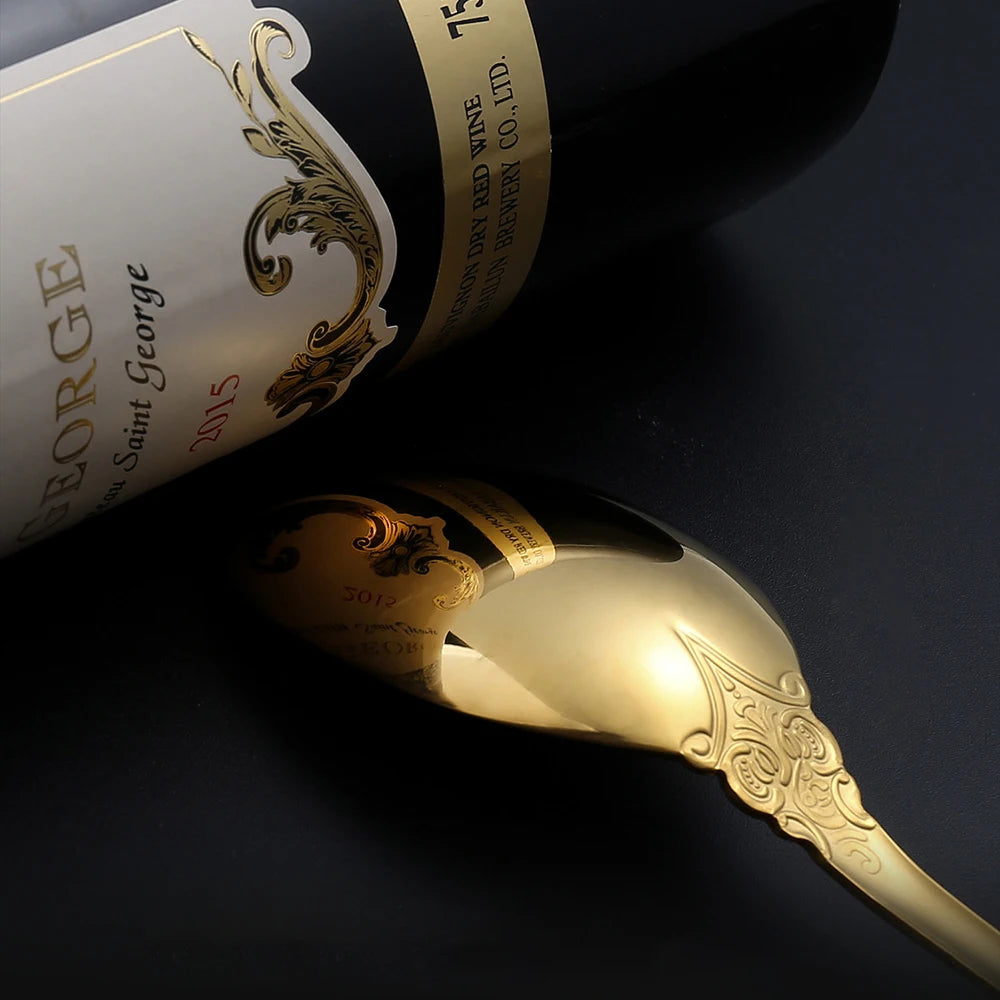 Luxury Spoon and Fork Set Stainless Steel Gold Cutlery Set Food Grade Upscale Royal Tableware European Steak Knife Kitchen Items