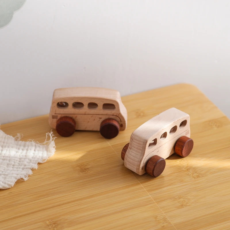 Baby Wooden Baby Toys NO Bpa  Cartoon Car Bus Montessori Toys Hand-pushed Wooden Handmade Carts Baby Room Decoration Baby Gift