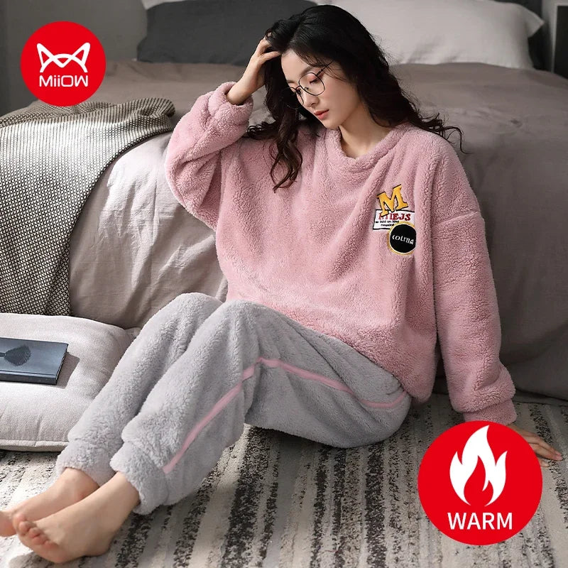 Women’s Winter Flannel Pajama Set – Warm, Thick Coral Fleece 2-Piece Loungewear