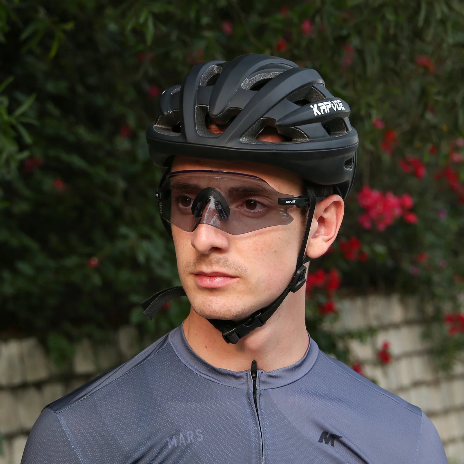 Photochromic Cycling Glasses UV400 Sports Sunglasses Men MTB Cycling Eyewear Road Bike Goggles Outdoor Bicycle Glasses
