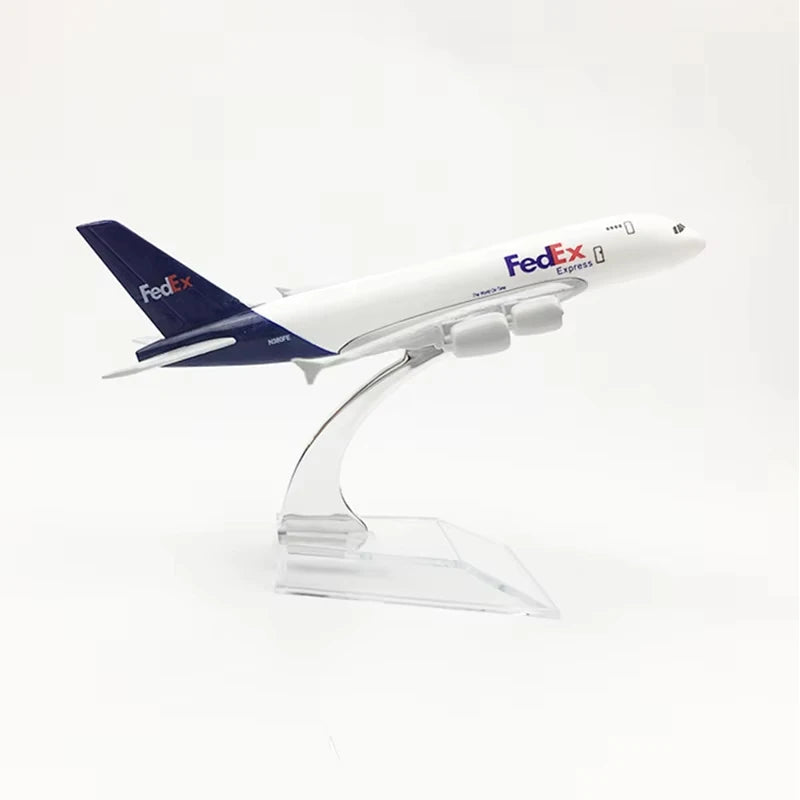 16CM Airbus A380 Aircraft Model