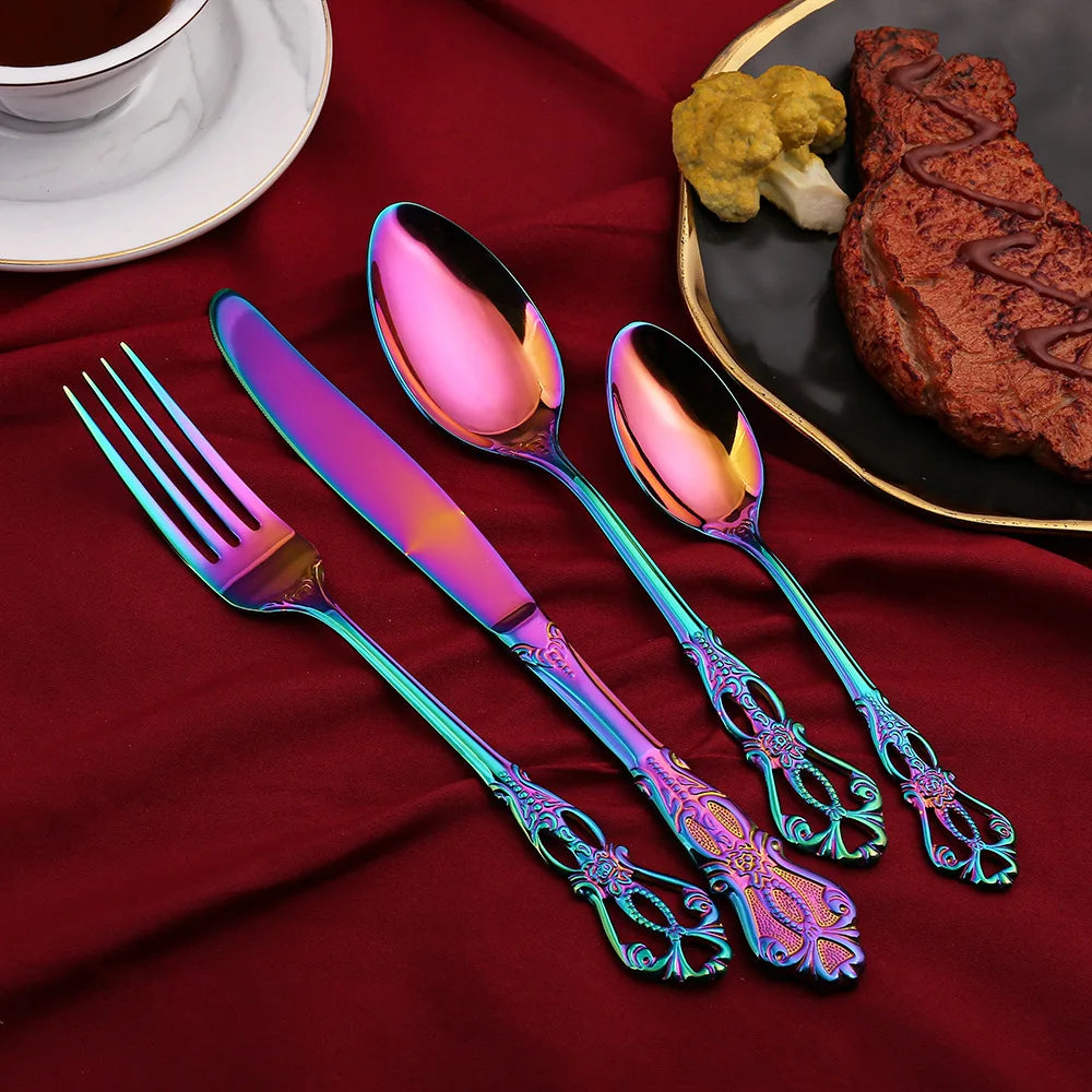 4pcs Gold Stainless Steel Cutlery Set Royal European Spoon Fork and Steak Knife Retro Hollow Design Dinnerware Luxury Tableware