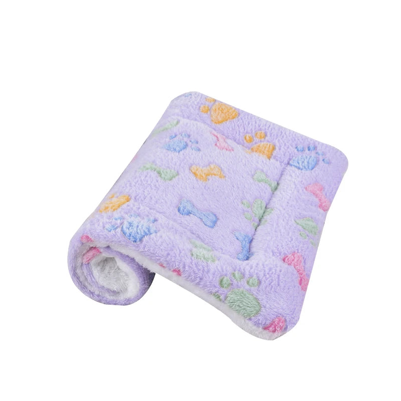 Washable Coral Fleece Pet Blanket Cushion Mat for Dogs and Cats