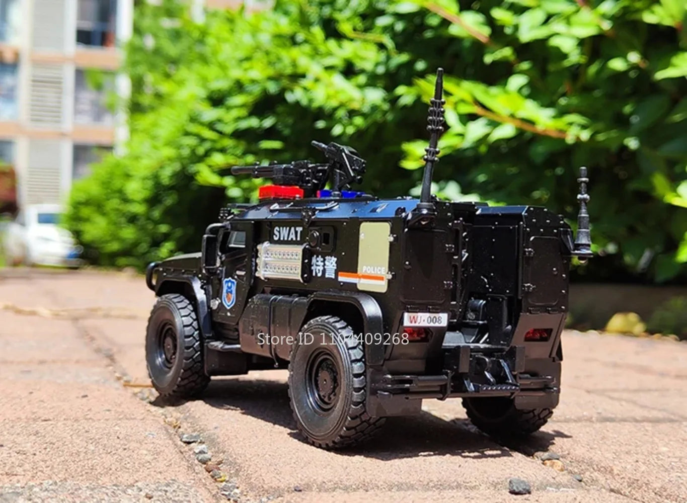 1:32 VDV SWAT Sabertooth Armored Car Model Toy Shock Absorption Police Cars Music Light Off-road Vehicle Sound Light Boys Gifts