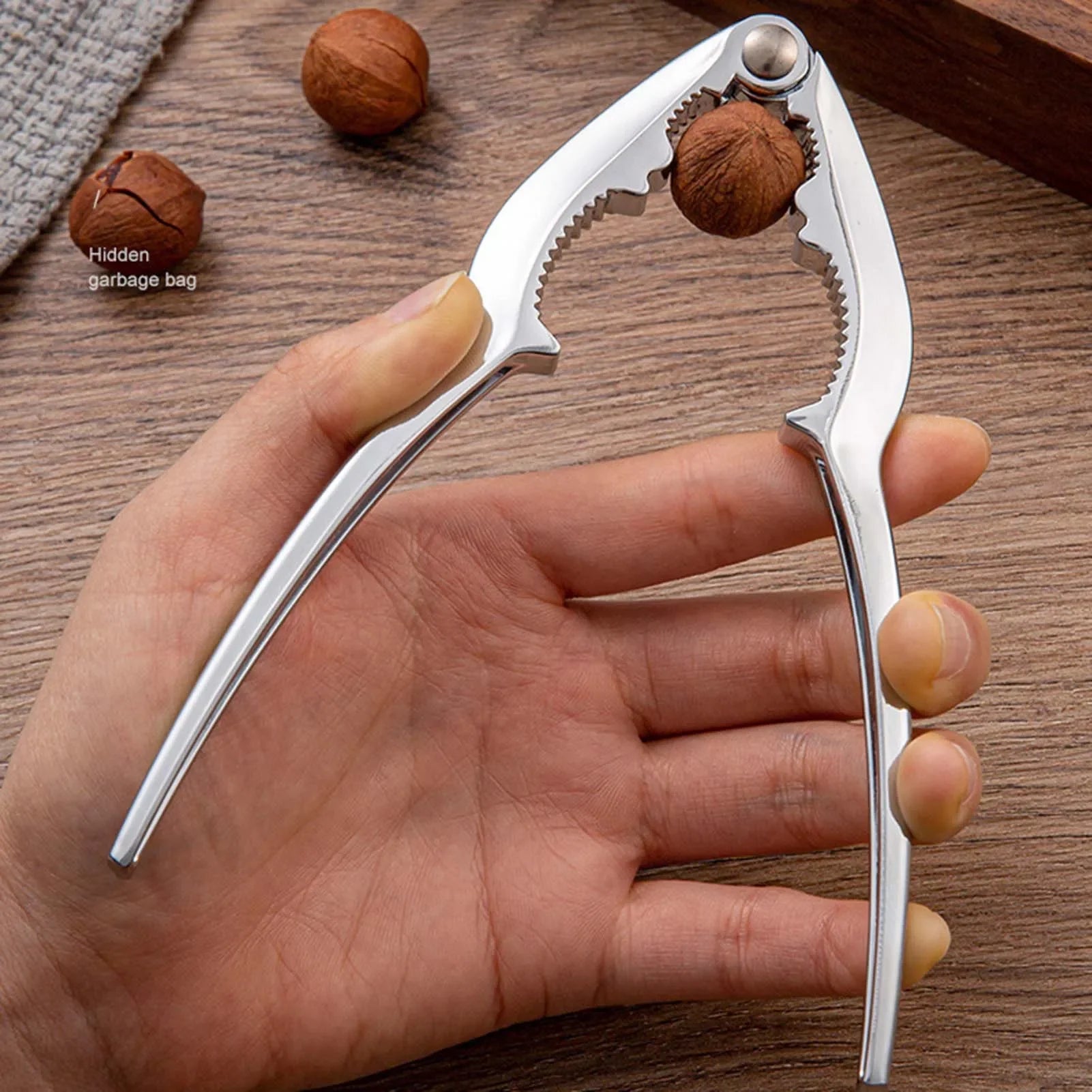 Metal Nut Cracker Walnut Opening Pliers Tools Sheller Clip Convenient To User for Outdoor Camping Pincers Kitchen Accessories