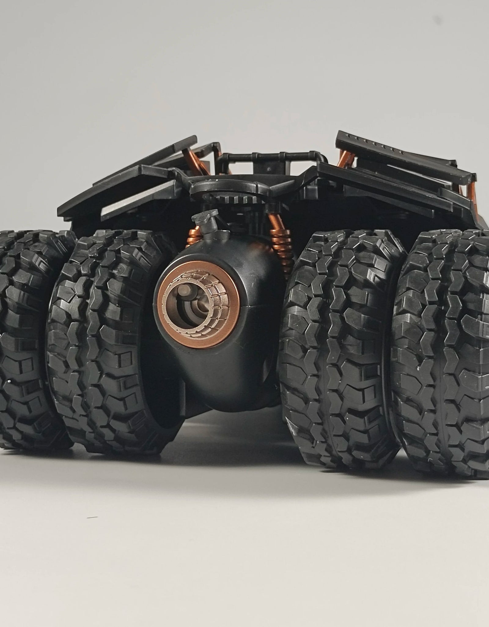 1:18 Batmobile Tumbler Alloy Diecast Model Sound Light Car Spray Function Toy Display Ornament Toys For Gift For