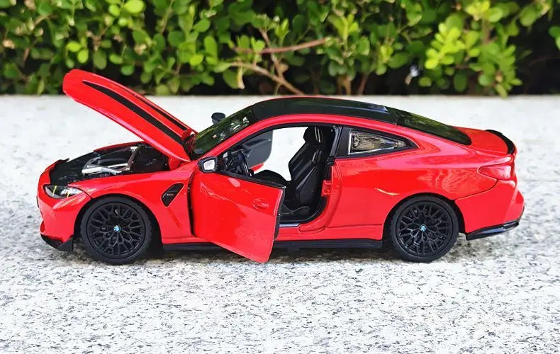 1 24 Scale BMW M4 CS Diecast Model Car
