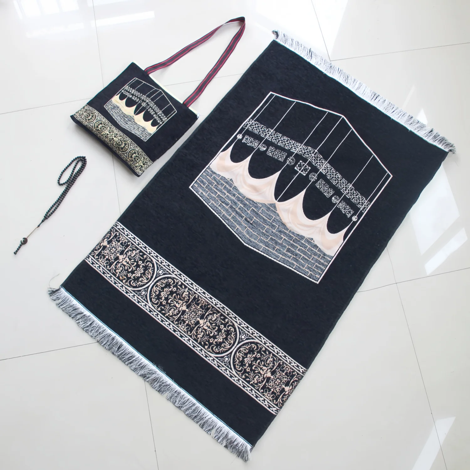 Muslim Prayer Rug With Portable Bag Prayer Beads Muslim Gift for Women Men Soft Mat Islam Gifts Set for Ramadan Eid Hajj Travel