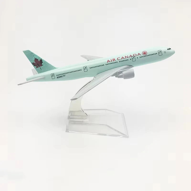 16CM Boeing B777 Aircraft Model