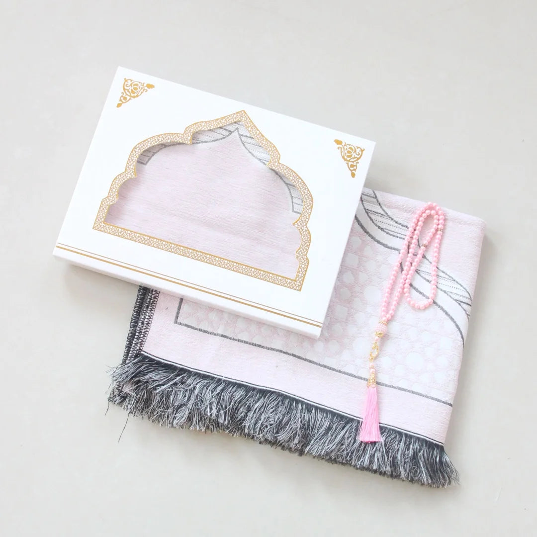 Islamic Prayer Rug with Tasbih Beads Ramadan Eid Gift Set Premium Prayer Mat in Gift Bag or Box Ideal for Muslim Men Women