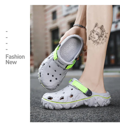 Men Sandals Hot sell Outdoor Garden Clogs Hole Shoes Male Casual Shoes Water Shoes Comfort Home Soft Slippers