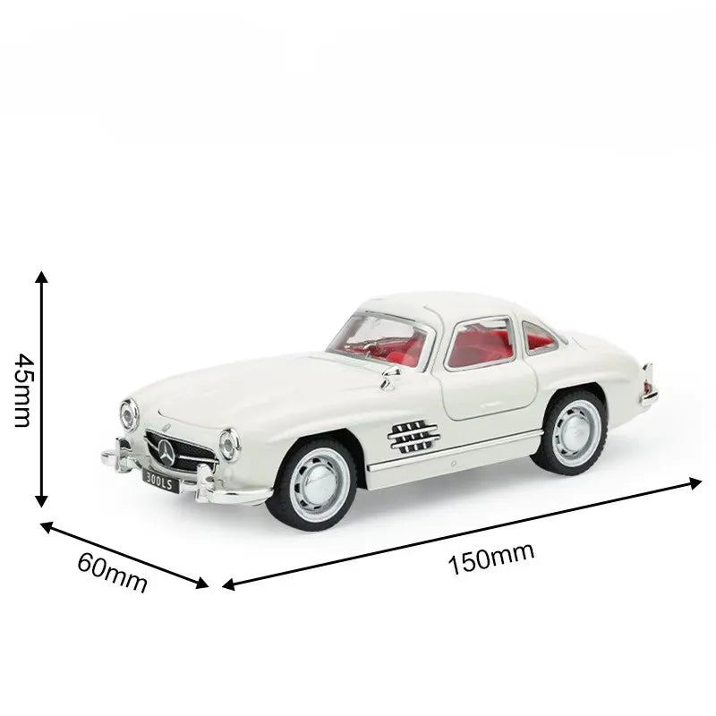 1:32 500K 300SL Vintage Car Model Toy Shock Absorption Alloy Diecast Vehicle Models Sound Light Pull Back Collection Gifts