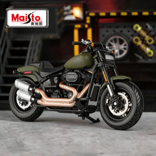 Diecast Harley Fat Bob 114 2022 Motorcycle Model 1 to 18 Scale