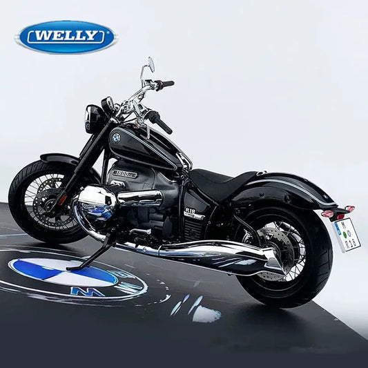 Diecast BMW R18 2020 Heritage Cruiser Motorcycle Model 1 to 18 Scale