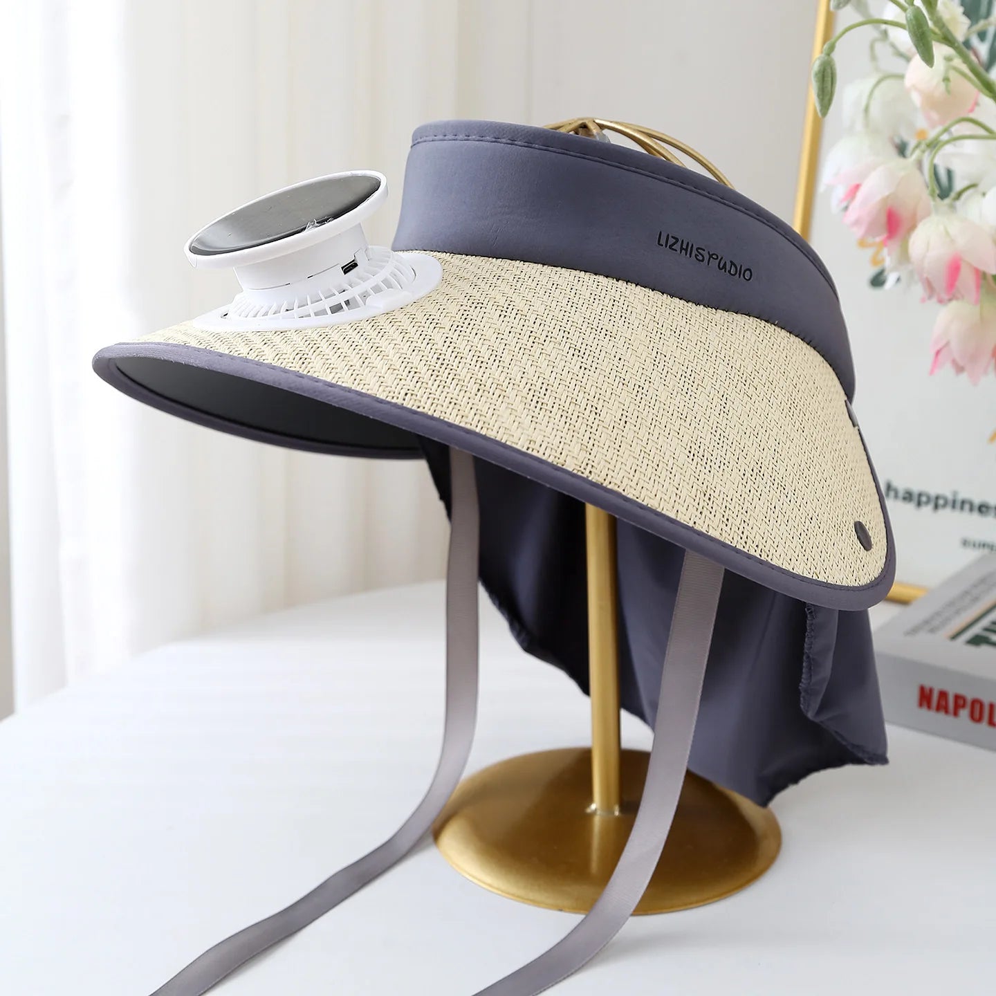 Wide Brim Sun Hat With Solar Powered Fan