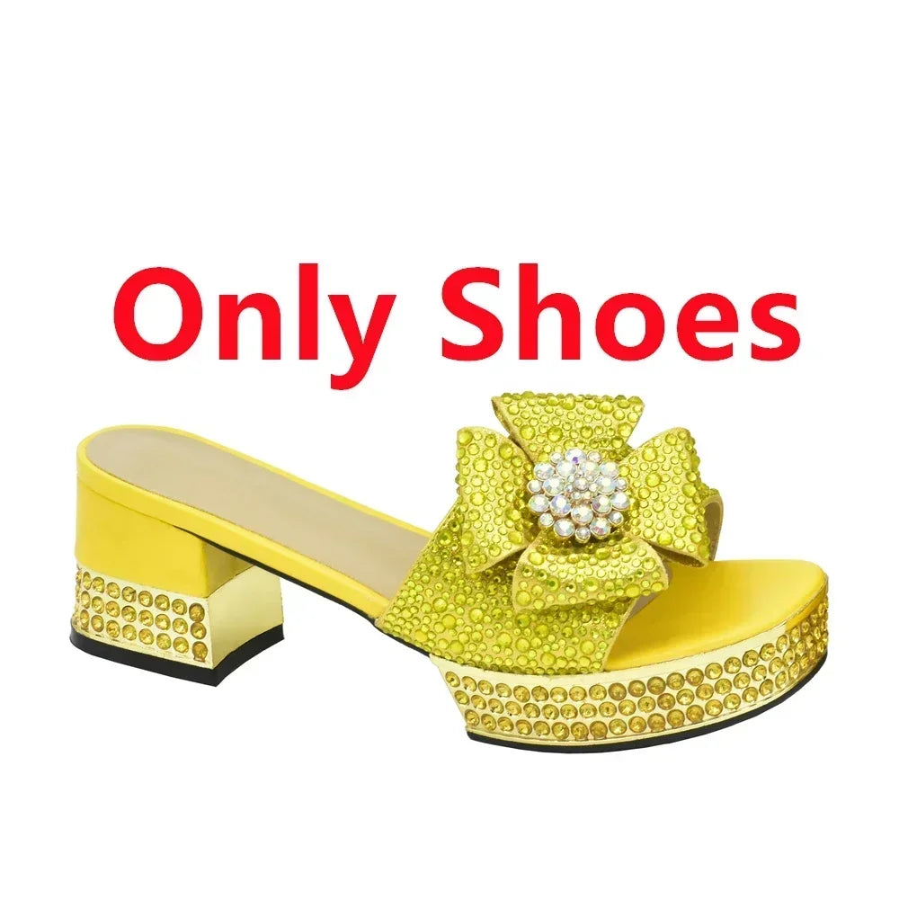 Nigerian Italian Shoes and Bags Set Decorated with Rhinestone Luxury Shoe and Bag Set for Party in Women
