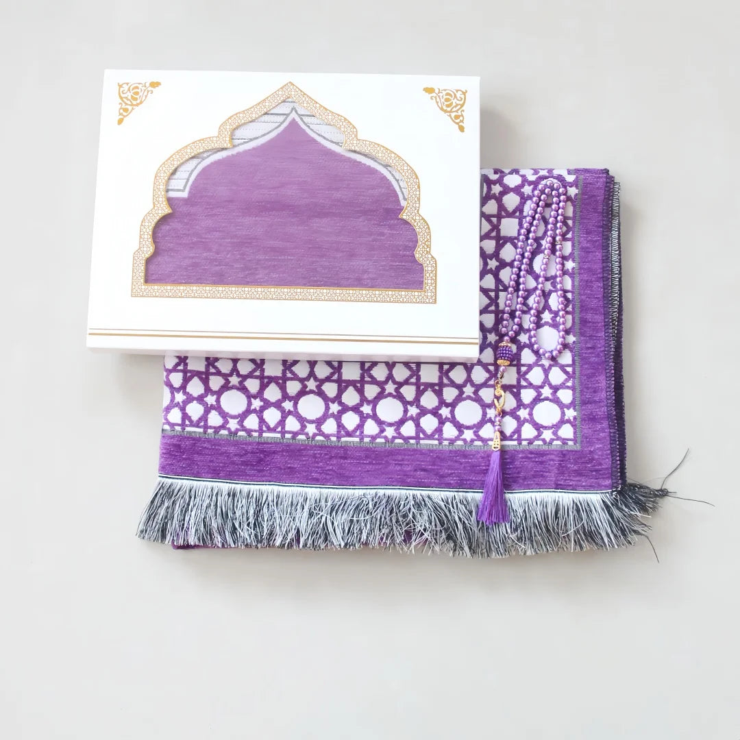 Islamic Prayer Rug with Tasbih Beads Ramadan Eid Gift Set Premium Prayer Mat in Gift Bag or Box Ideal for Muslim Men Women