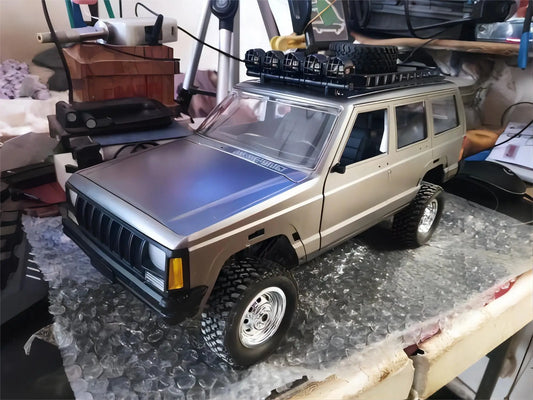 112 Scale Four Wheel Drive RC Cherokee Climbing Car