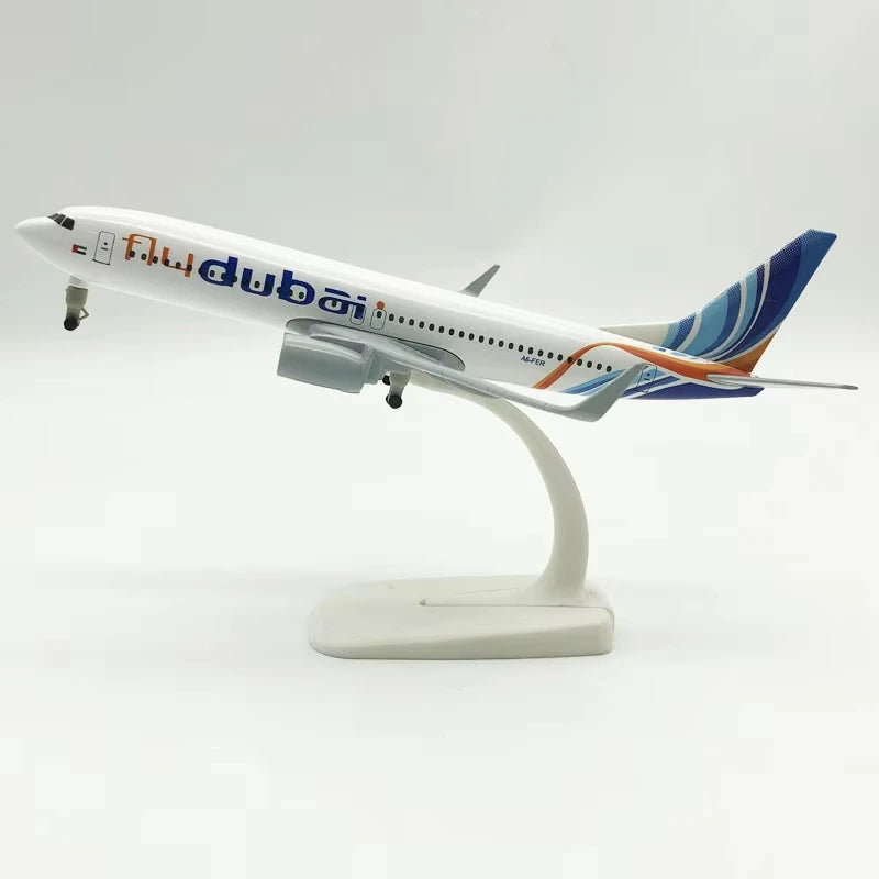 20CM FlyDubai Boeing 737 Aircraft Model