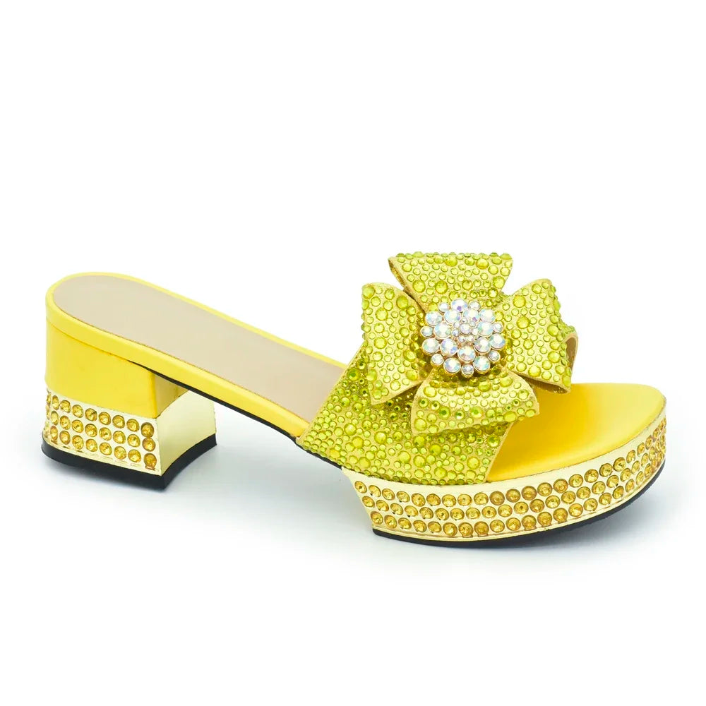 Nigerian Italian Shoes and Bags Set Decorated with Rhinestone Luxury Shoe and Bag Set for Party in Women