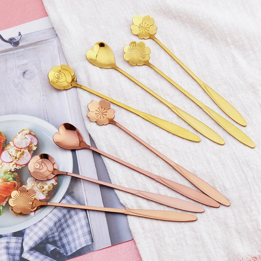 4pcs Long Flower Spoon Stainless Steel Dessert Spoons Gold Long Handle Teaspoon Mixing Scoop for Coffee Cake Kitchen Accessories