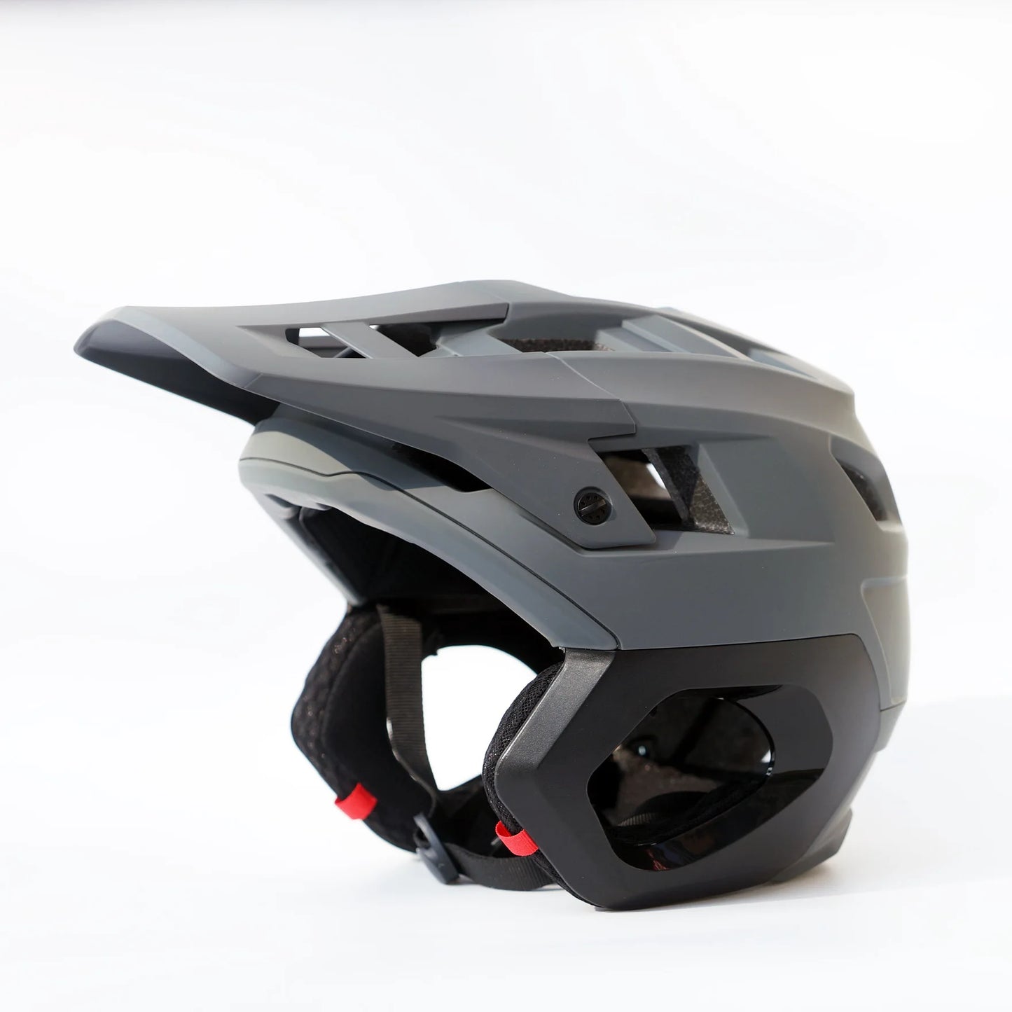 3 4 Half Face MTB Cycling Helmet With Integrated Protection