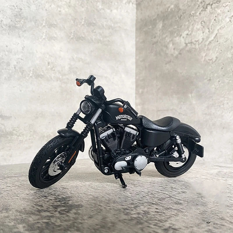 1:12 SPORTSTER IRON 883 Alloy Motorcycle Model Toy Vehicle Collection Autobike Shork-Absorber Off Road Autocycle Toys Car